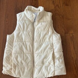 GAP Womens Medium ColdControl Water Resistant White Puffer Vest